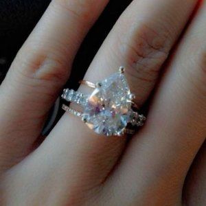 14K Rose Gold Filled Drop-Pear Shaped Wedding Ring